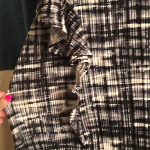 Unique blouse - Picture 3 of 8